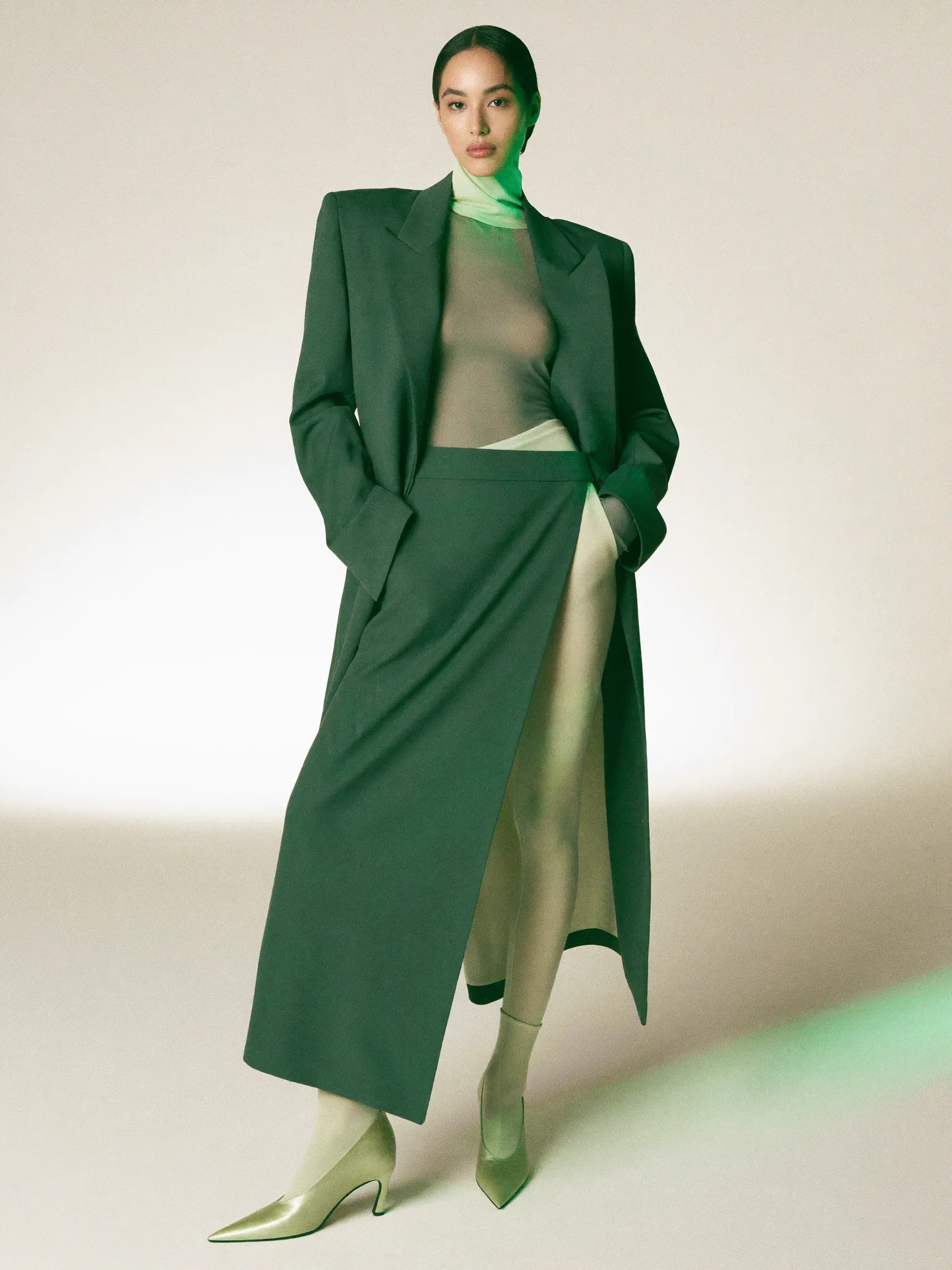 Structured ivory avant-garde look